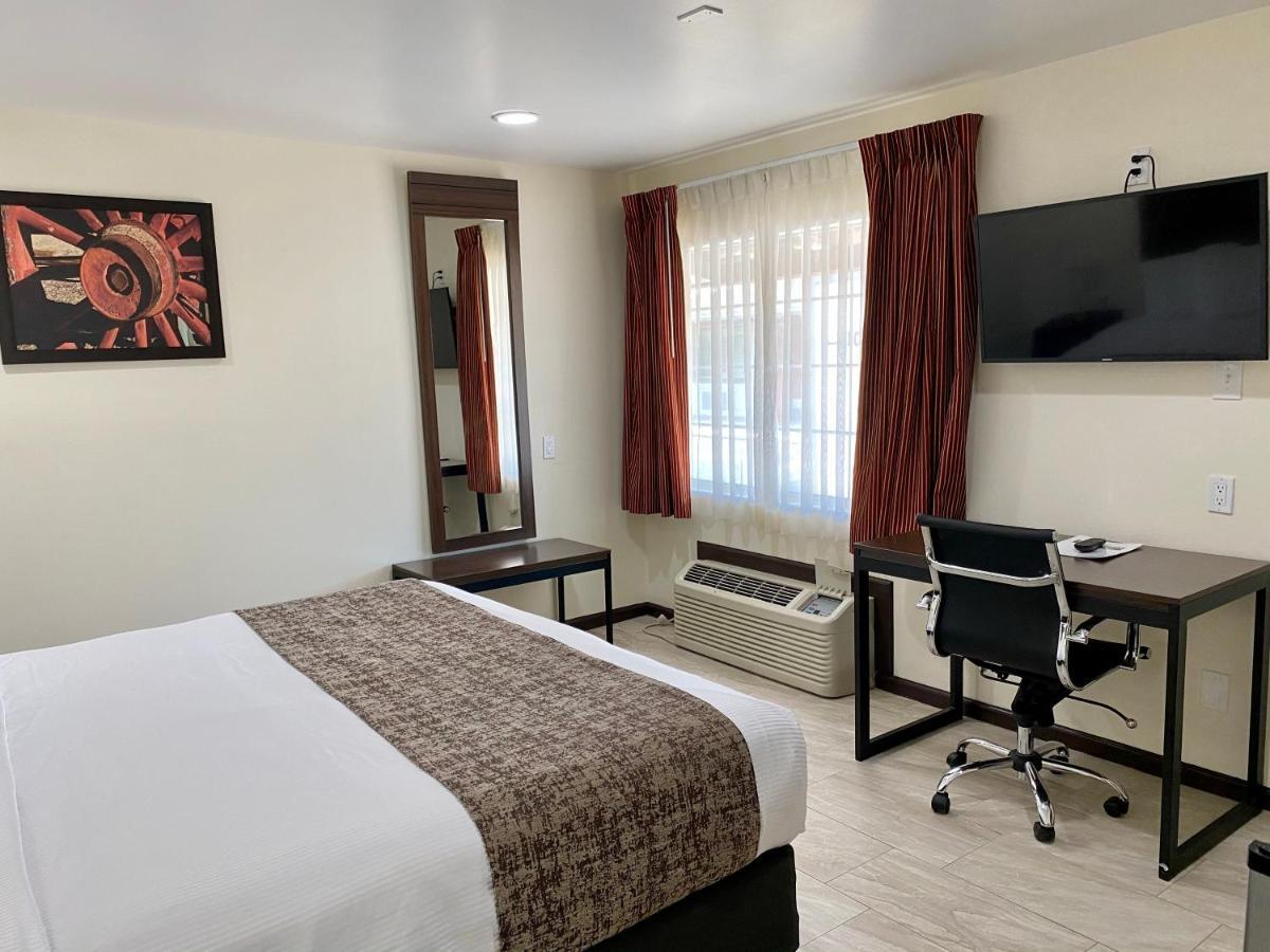 Roswell Inn Zewnętrze zdjęcie