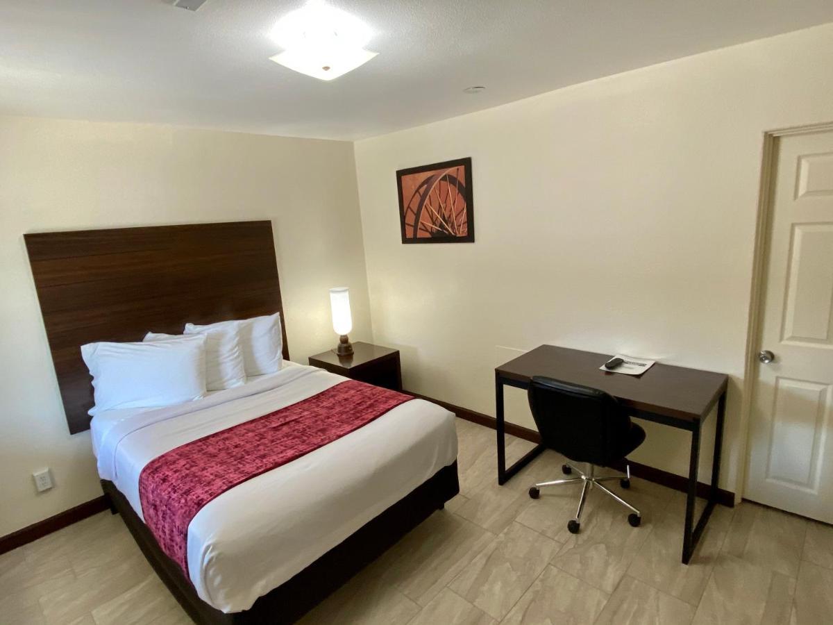 Roswell Inn Zewnętrze zdjęcie