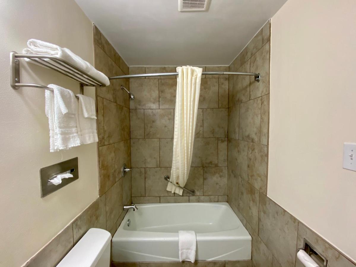 Roswell Inn Zewnętrze zdjęcie